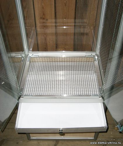 Вольер для игрунки с тумбой