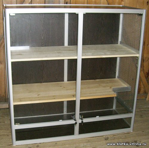 Одноэтажная клетка-витрина для дегу